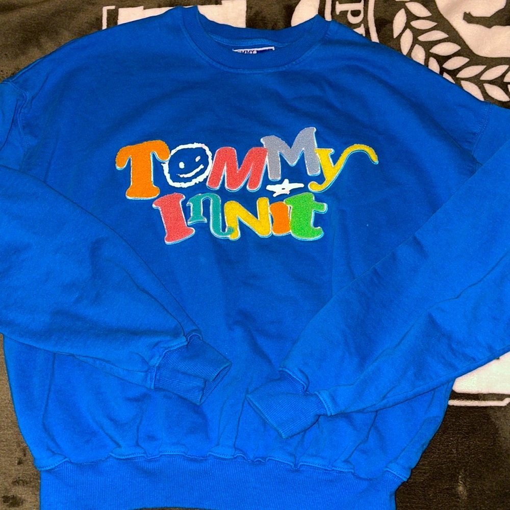 Tommy Innit ‘21 limited edition Crewneck 💙